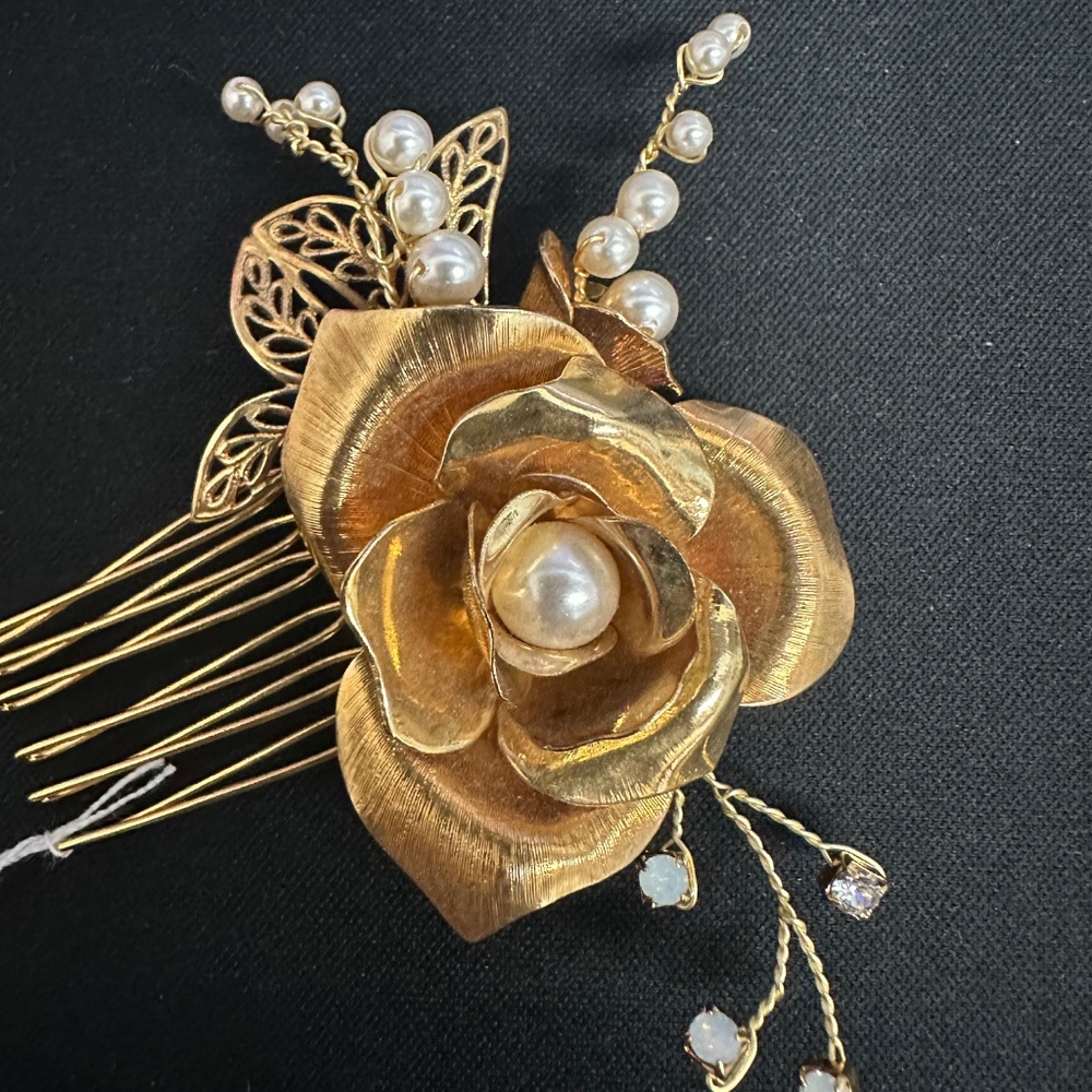 Gold Wedding Hair Comb - Picture 3 of 3